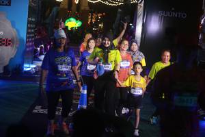 BIB: 3993, 4305, 3211, 309, 3024, 3683
                            <button type="button" onclick="openModal(26275229)" class="btn btn-primary btn-sm float-right btn-popup" data-toggle="modal" data-target=".modal-high-quality">
                        <i class="fas fa-shopping-cart"></i> Add to Cart
                    </button>
                                            <button type="button" onclick="isThisMe(26275229, true)" class="btn btn-success btn-sm float-right btn-popup btn-isme hidden" data-toggle="tooltip" data-placement="bottom" title="นี่คือรูปของคุณใช่ไหม คลิกที่นี่เพื่อเอาเข้าอัลบั้ม">
                        <i class="fas fa-plus"></i> Add to album
                    </button>
                    <button type="button" onclick="isThisMe(26275229, false)" class="btn btn-warning btn-sm float-right btn-popup btn-isnotme hidden">
                        <i class="fas fa-ban"></i> Remove from album
                    </button>